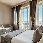 Grey Forte dei Marmi