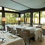 Grey Hotel 4*