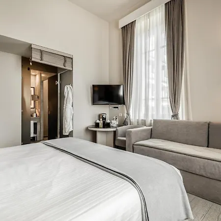 Отель Grey 4*