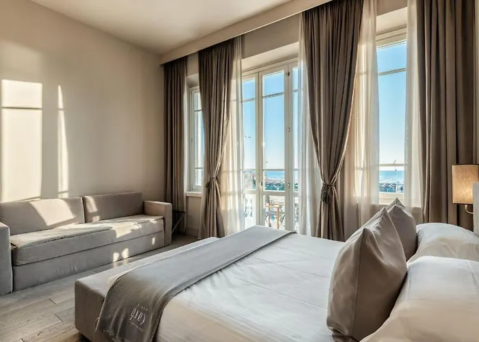 Grey Forte dei Marmi