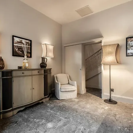 Hotel Grey