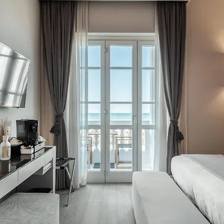 Otel Grey Forte dei Marmi
